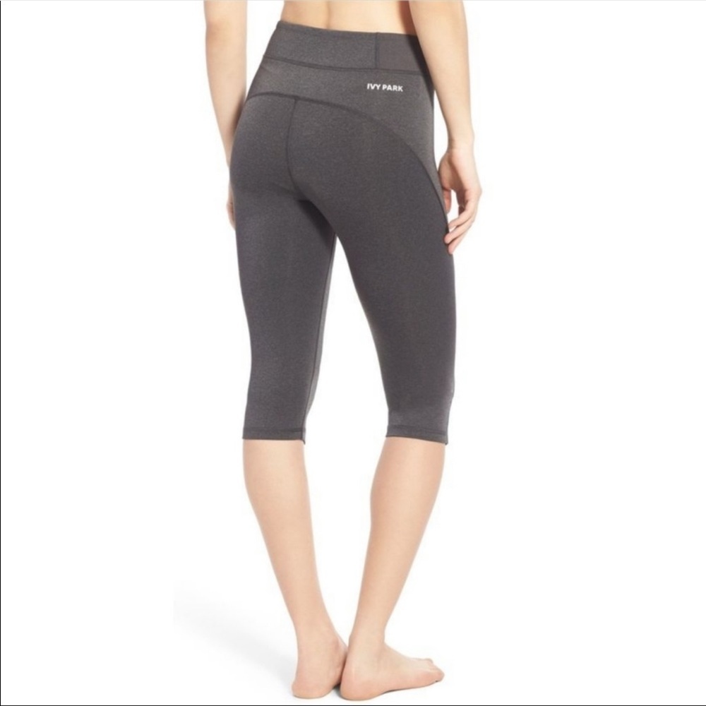 Ivy Park Sculpted High Rise Capri Leggings Gray S